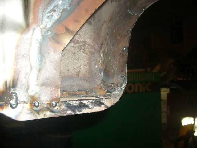 Faikun vasen takaosa, sis�lokarin heppaus