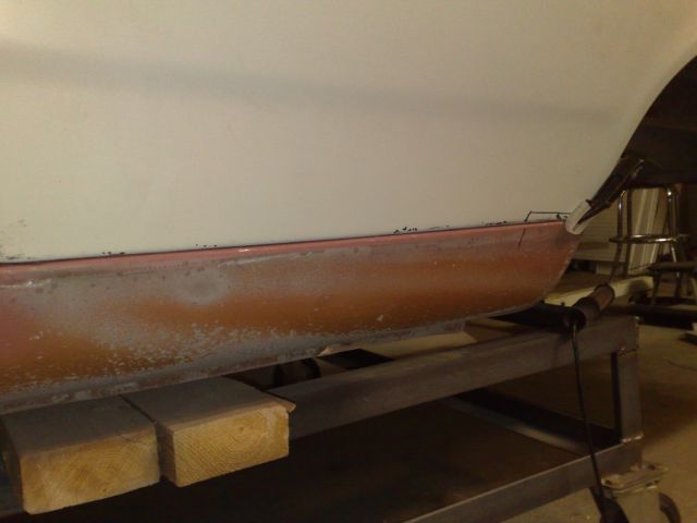 Faikun takalokasuojan vaakarako