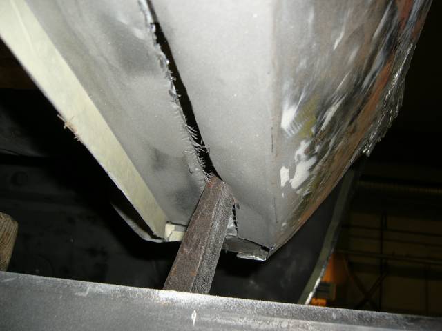 Oikean takakyljen levitys