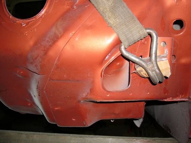 Vasen etujalkatila, malli